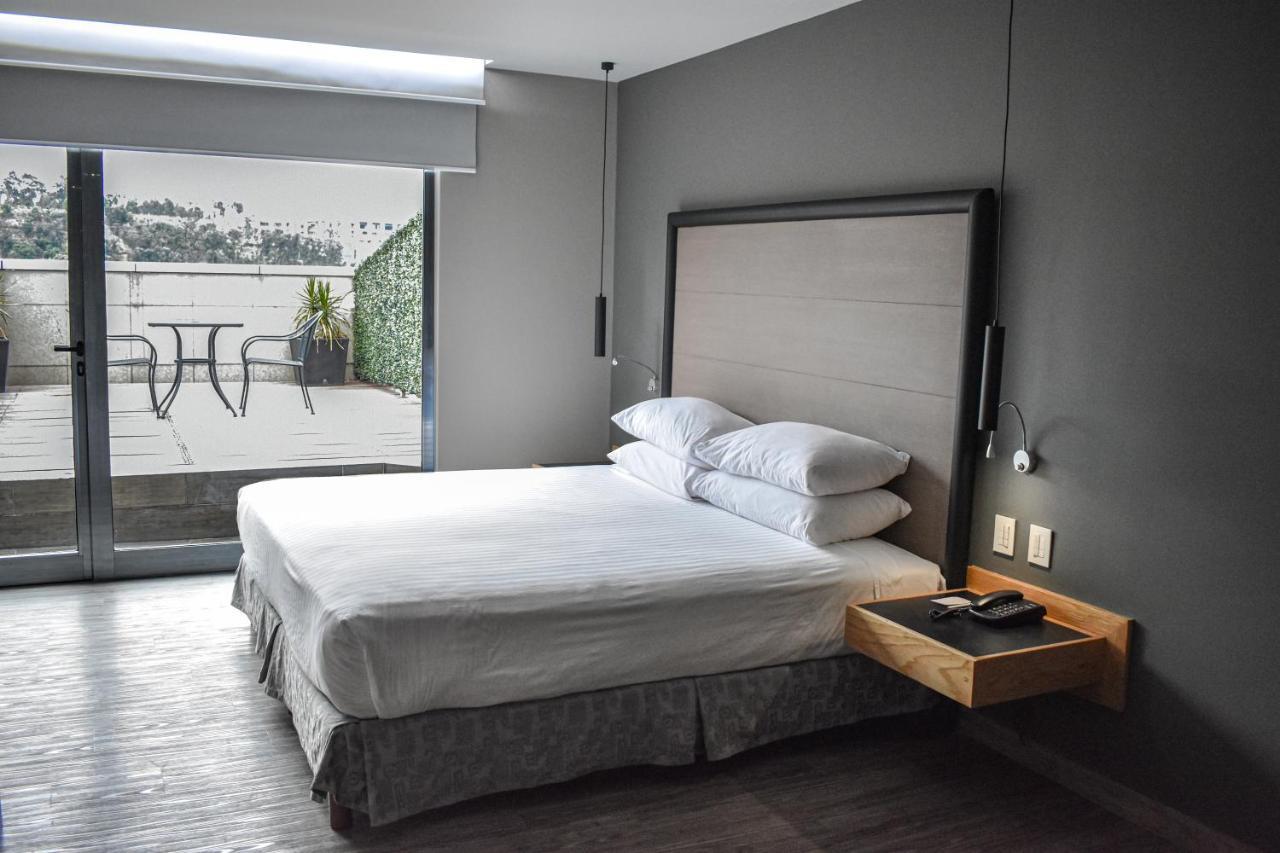 Ramada By Wyndham Mexico City Santa Fe Extérieur photo